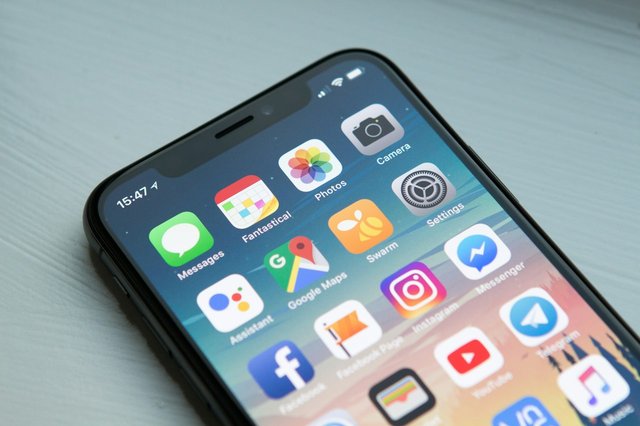 スマホの固定費見直し